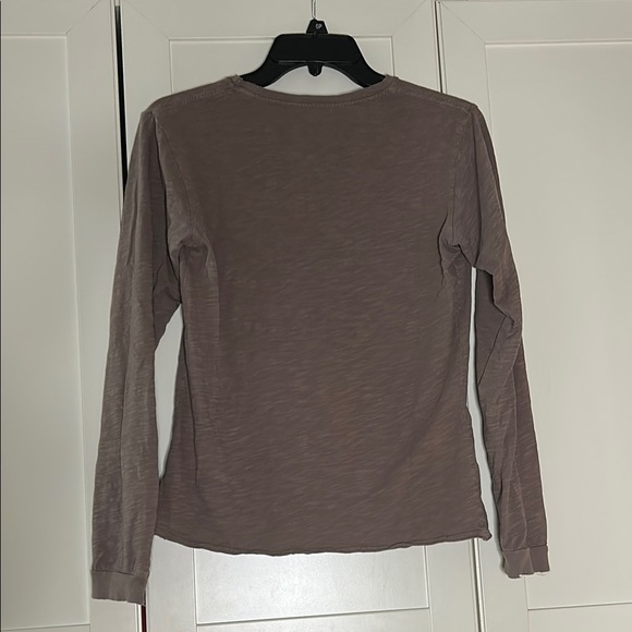 Club Pilates Brown Long Sleeve Shirt - Picture 2 of 3